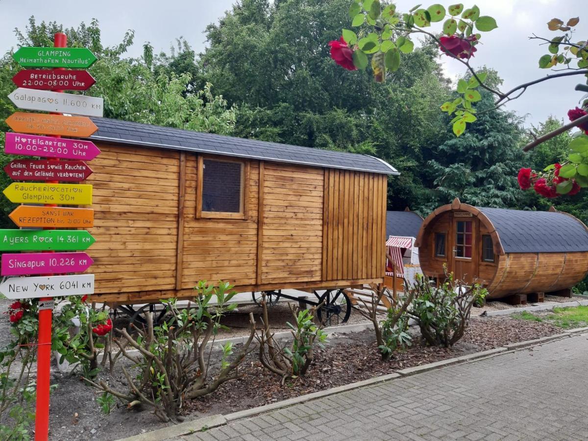 Hotel Columbus Und Glamping Bremerhaven Eksteriør bilde